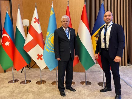 Baku 8